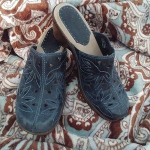 Bass Leather "Brenda" Clogs Size 6.5